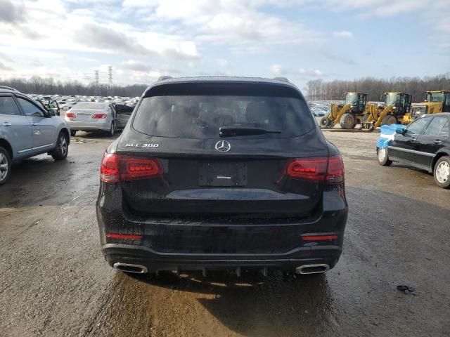 2021 Mercedes-Benz GLC 300