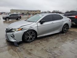 Carros salvage sin ofertas aún a la venta en subasta: 2020 Toyota Camry SE