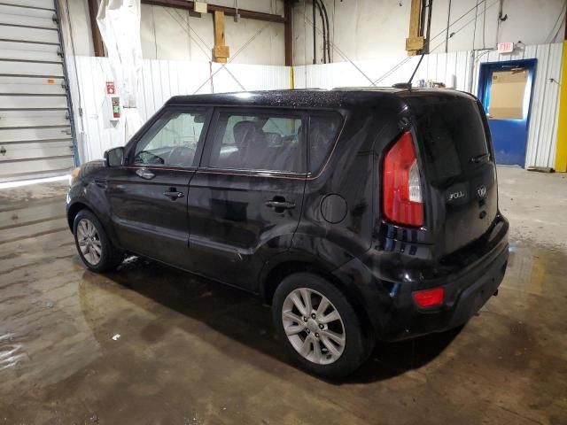 2013 KIA Soul +