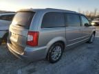 2015 Chrysler Town & Country Touring L