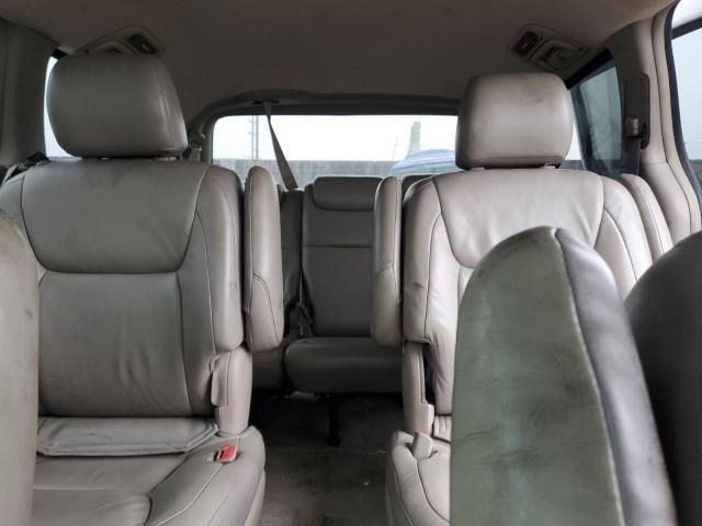 2006 Toyota Sienna CE