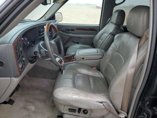 2002 Cadillac Escalade Luxury