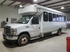 2009 Ford Econoline E450 Super Duty Cutaway Van