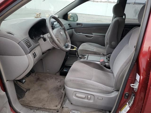 2006 Toyota Sienna CE