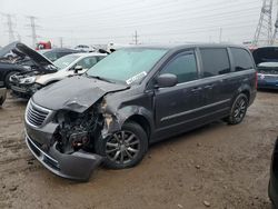 Chrysler Vehiculos salvage en venta: 2015 Chrysler Town & Country S