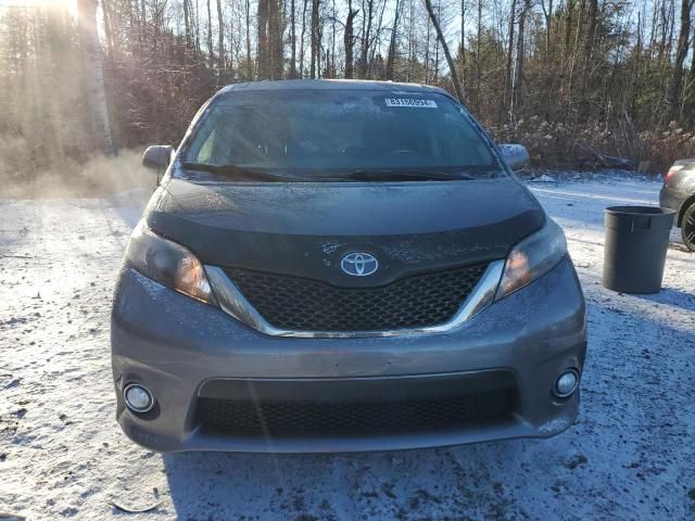 2014 Toyota Sienna Sport