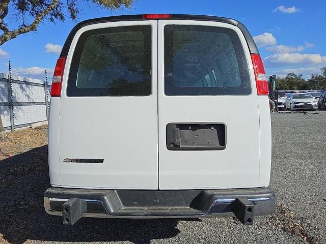 2023 Chevrolet Express G2500