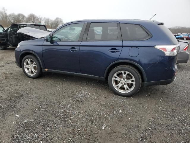 2015 Mitsubishi Outlander SE