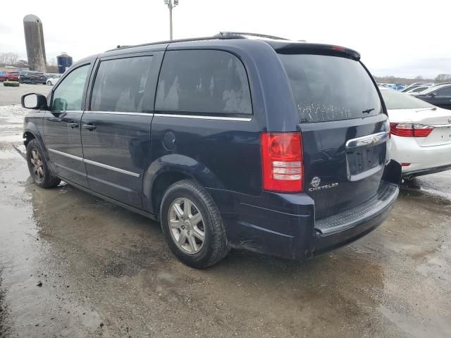 2010 Chrysler Town & Country Touring