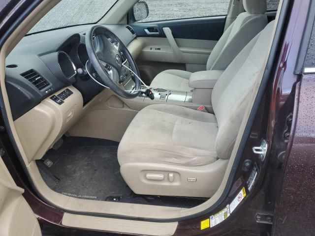 2013 Toyota Highlander Base