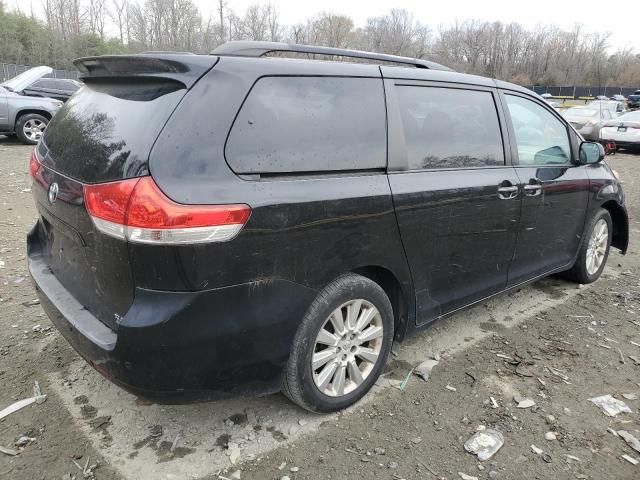 2013 Toyota Sienna XLE