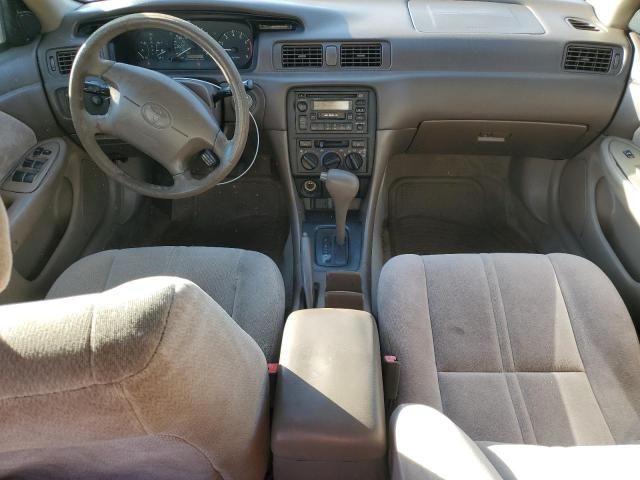 1999 Toyota Camry /LE