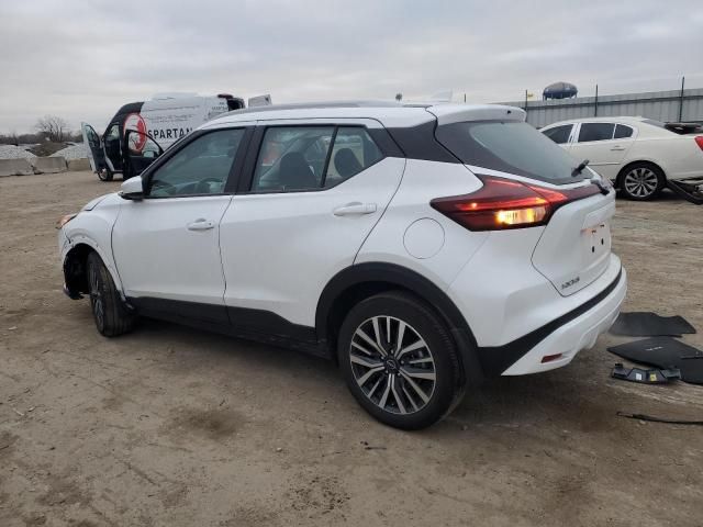 2022 Nissan Kicks SV