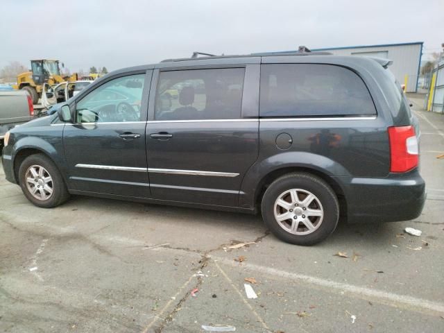 2012 Chrysler Town & Country Touring