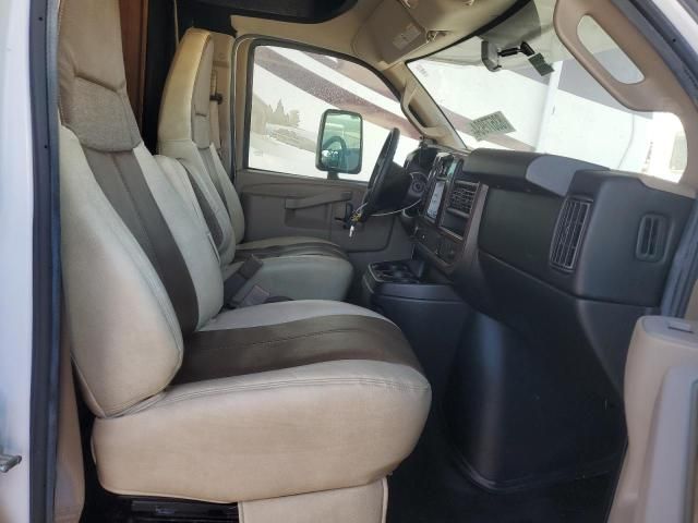 2017 Chevrolet Express G4500