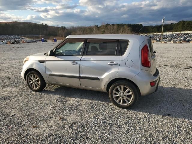 2013 KIA Soul +