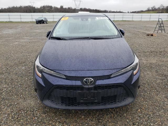 2022 Toyota Corolla LE