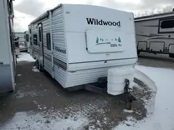 Salvage trucks for sale at Davison, MI auction: 2002 Wildwood Wildwood