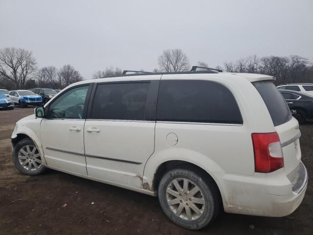 2013 Chrysler Town & Country Touring