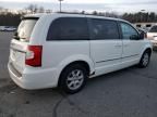 2012 Chrysler Town & Country Touring