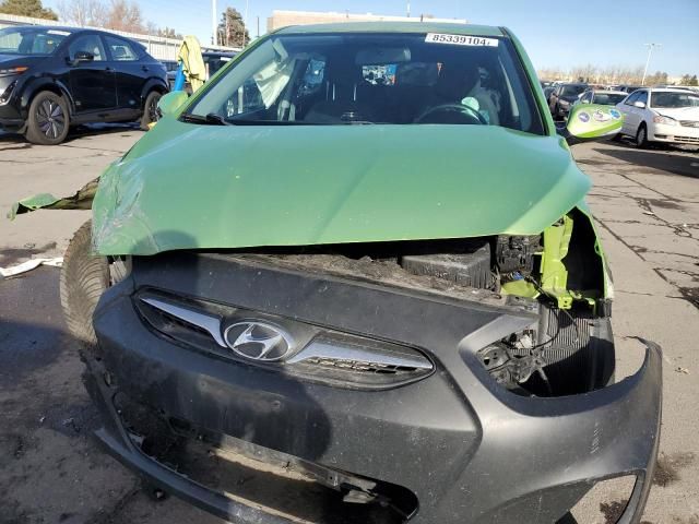 2013 Hyundai Accent GLS