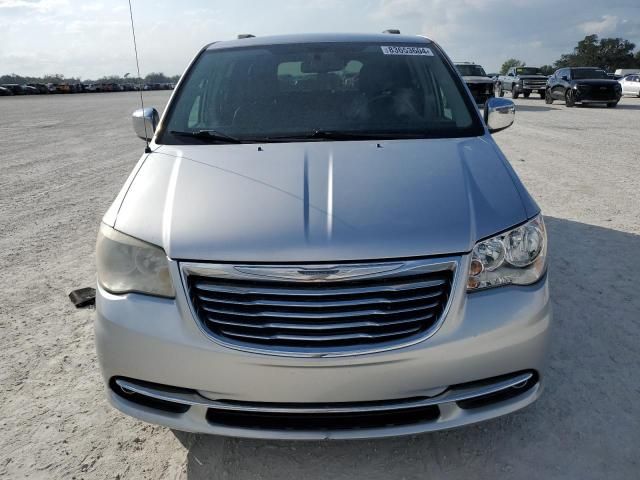 2011 Chrysler Town & Country Touring L