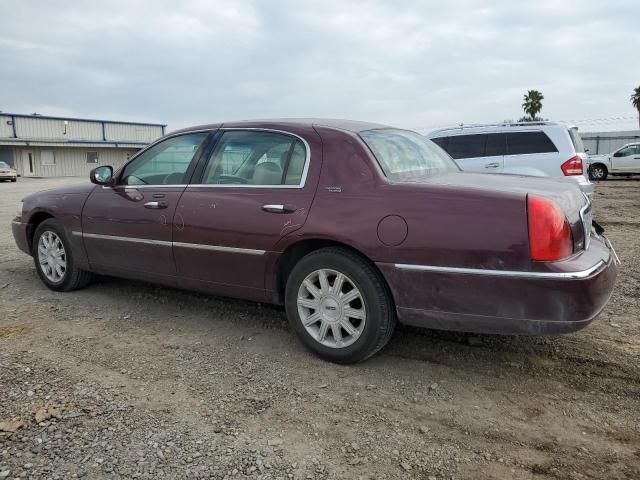 2007 Lincoln Town Car Signature Limited