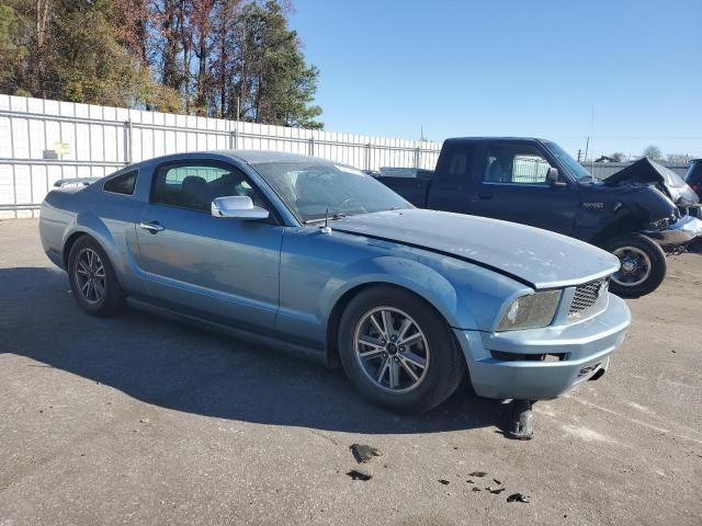 2005 Ford Mustang