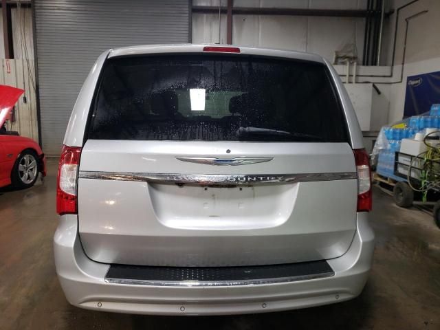 2011 Chrysler Town & Country Touring L