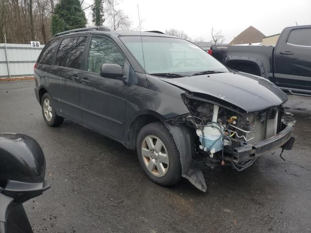 2008 Toyota Sienna CE