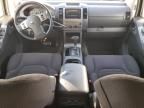 2005 Nissan Pathfinder LE