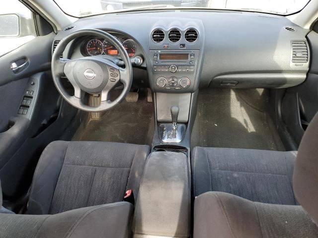 2010 Nissan Altima Base