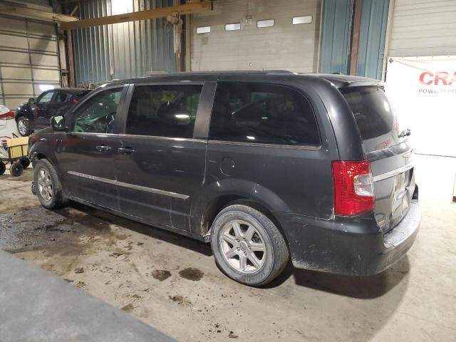 2012 Chrysler Town & Country Touring