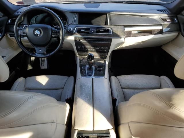 2014 BMW 750 XI