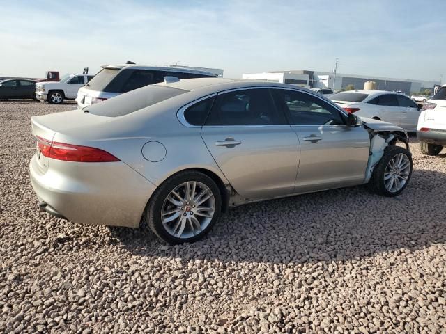 2016 Jaguar XF Prestige