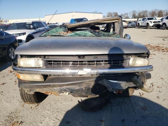 2000 Chevrolet Silverado C1500