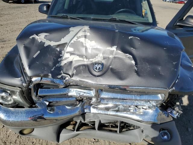 2004 Dodge Dakota Quad SLT