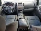 2005 Nissan Pathfinder LE