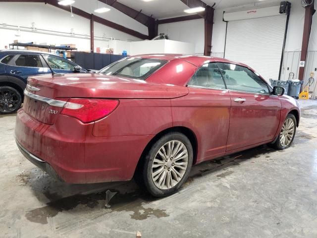 2013 Chrysler 200 Limited