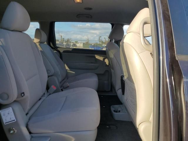 2015 KIA Sedona LX