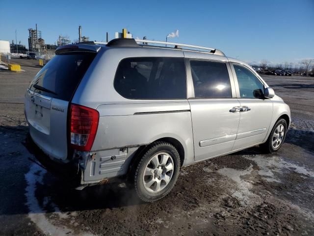 2008 Hyundai Entourage GLS