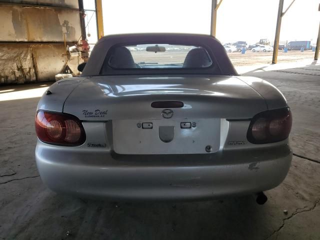 2002 Mazda MX-5 Miata Base