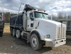 Flood-damaged cars for sale at auction: 2000 Kenworth T800