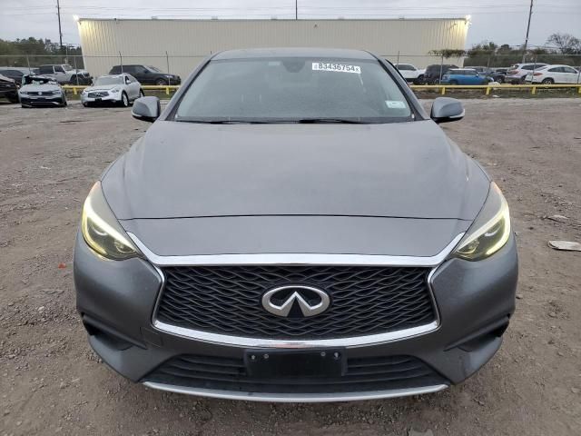 2018 Infiniti QX30 Base