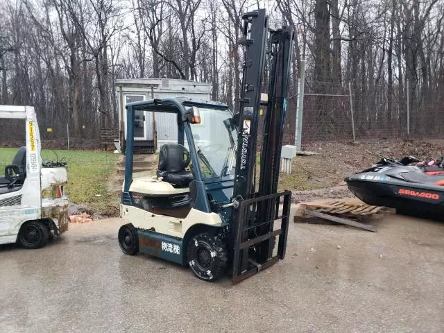 2013 Toyota Forklift