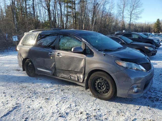 2014 Toyota Sienna Sport