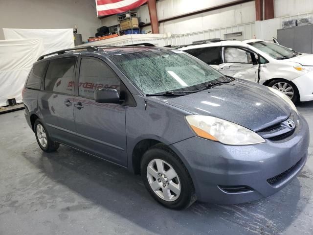 2006 Toyota Sienna CE