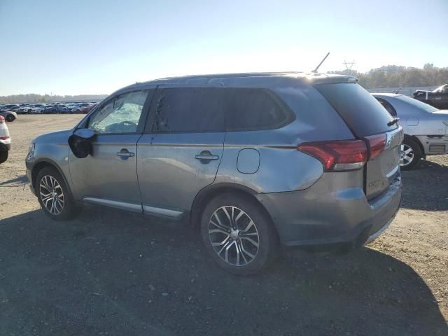 2016 Mitsubishi Outlander SE