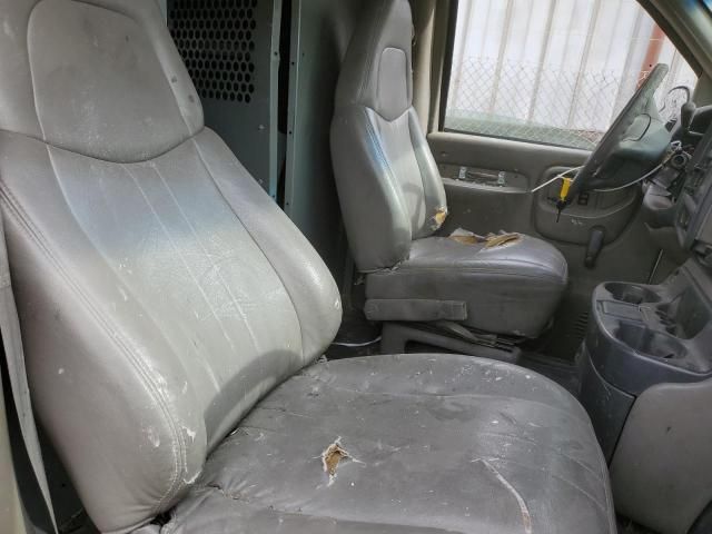 2000 Chevrolet Express G2500