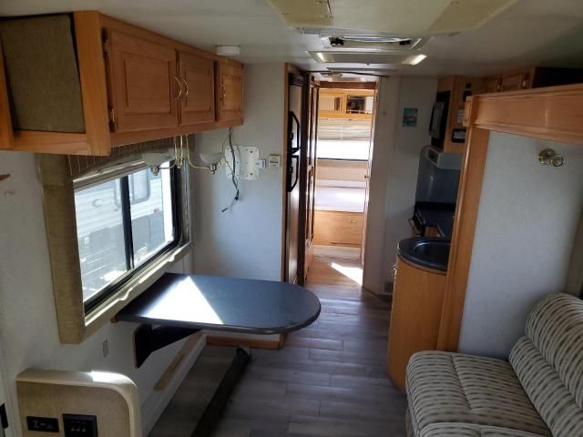 2004 Workhorse Custom Chassis Motorhome Chassis P3500